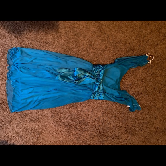 Blue Dress - Picture 2 of 2